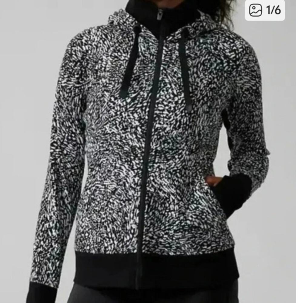 Athleta Triumph printed fleece hoodie black long cotton zip up medium petite